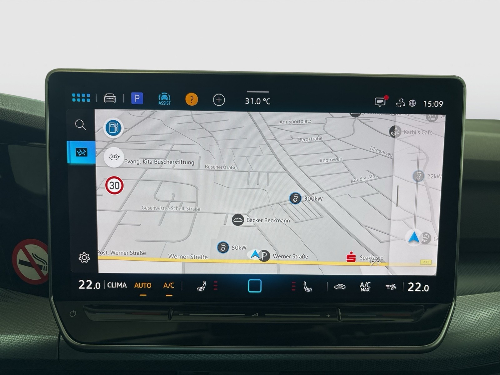 Volkswagen Golf VIII 2.0 GOAL AHK CAM ACC NAVI LED+ CARPLAY