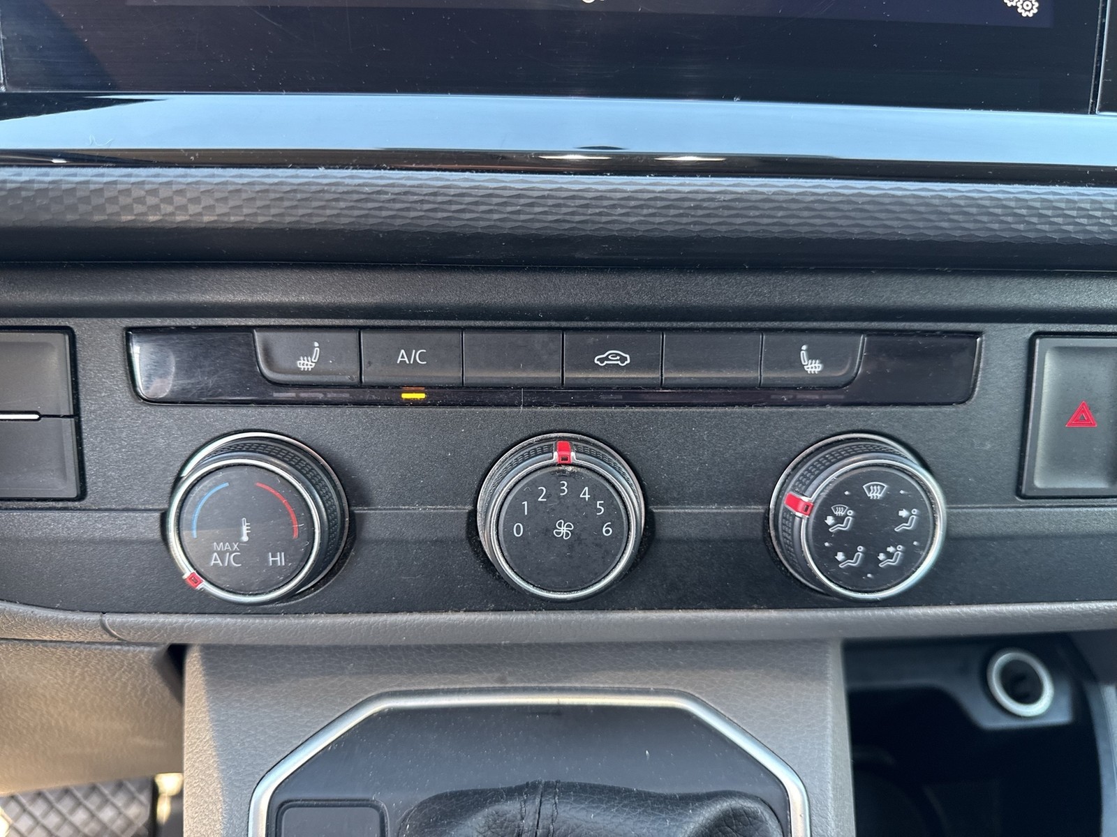 Volkswagen T6 Transporter 2.0 T6.1 Kasten ACC NAVI SITZHEIZ