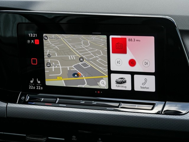 Volkswagen Golf 2.0 ACTIVE AHK CAM ACC NAVI SITZHEIZ.