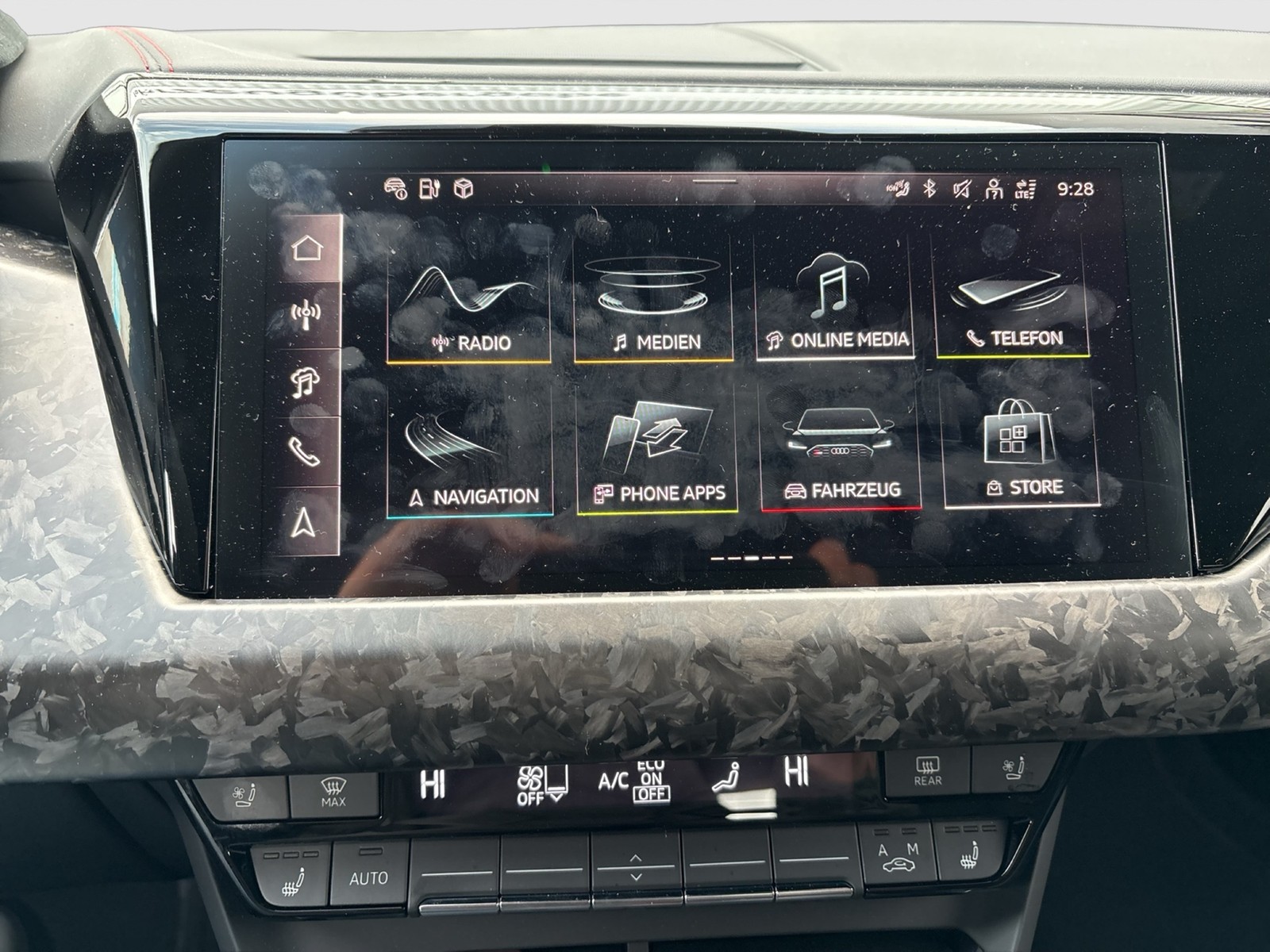 Audi RS e-tron GT performance quattro CARBONDACH B&O