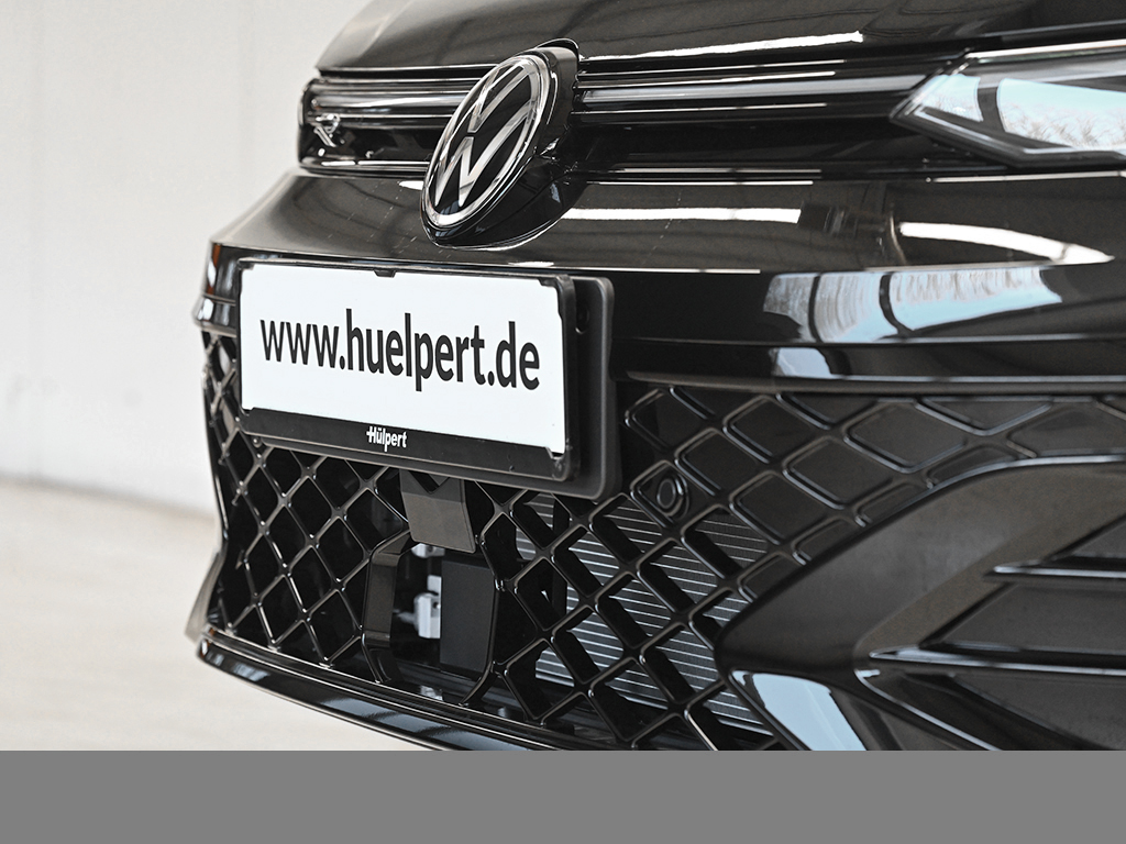 Volkswagen Golf Variant VIII 2.0 R-LINE BLACKSTYLE PANO CAM