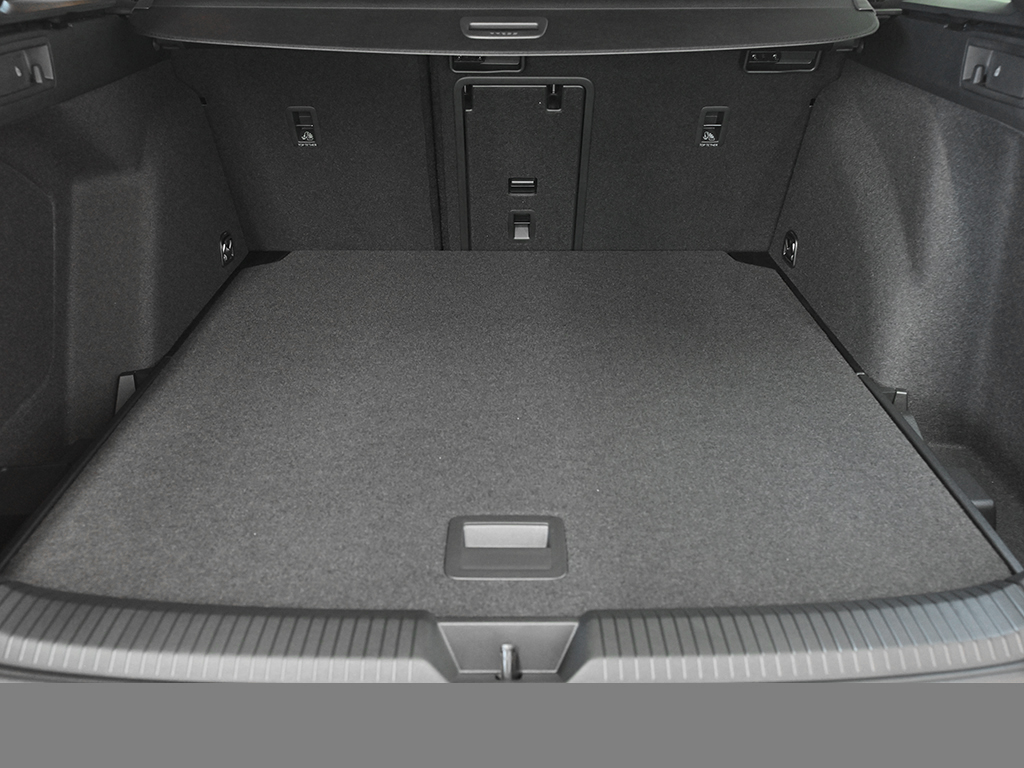 Volkswagen Golf Variant VIII 2.0 R-LINE BLACKSTYLE PANO CAM