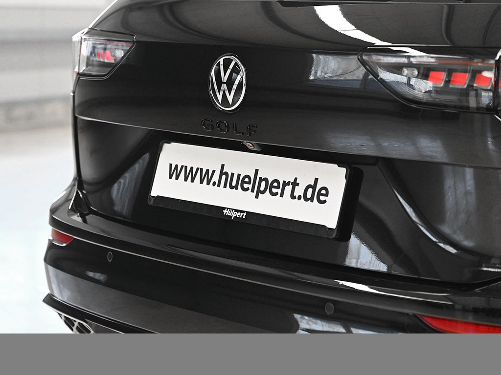 Volkswagen Golf Variant VIII 2.0 R-LINE BLACKSTYLE PANO CAM