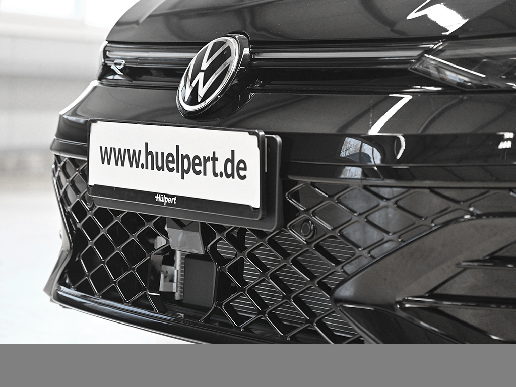 Volkswagen Golf VIII 1.5 eTSI R-LINE BLACK STYLE CAM LM18