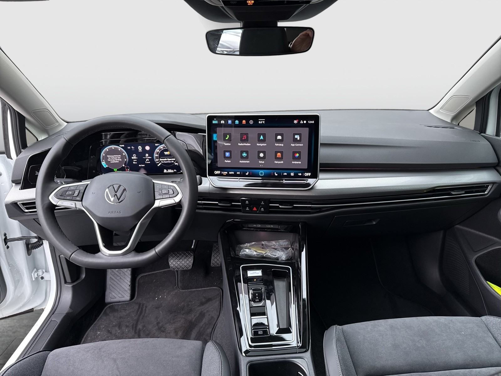 Volkswagen Golf 1.5 STYLE DSG PANO MATRIXLED KEYLESS LM18