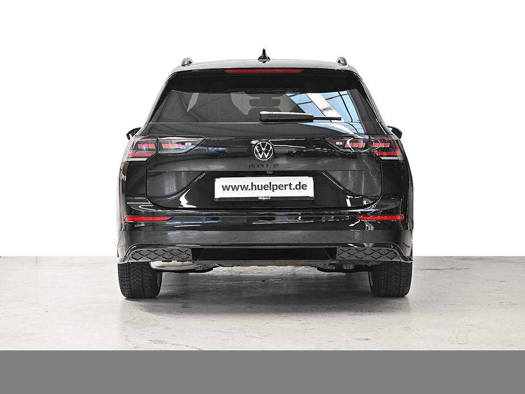 Volkswagen Golf Variant VIII 2.0 R-LINE BLACKSTYLE PANO CAM