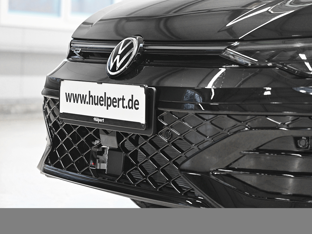 Volkswagen Golf Variant VIII 2.0 R-LINE BLACKSTYLE PANO CAM