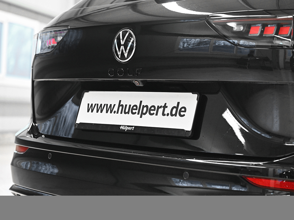 Volkswagen Golf Variant VIII 2.0 R-LINE BLACKSTYLE PANO CAM