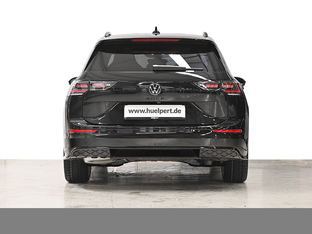Volkswagen Golf Variant VIII 2.0 R-LINE BLACKSTYLE PANO CAM