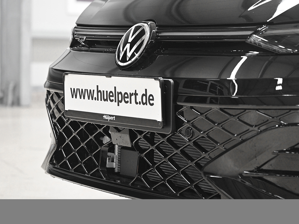 Volkswagen Golf Variant VIII 2.0 R-LINE BLACKSTYLE PANO CAM