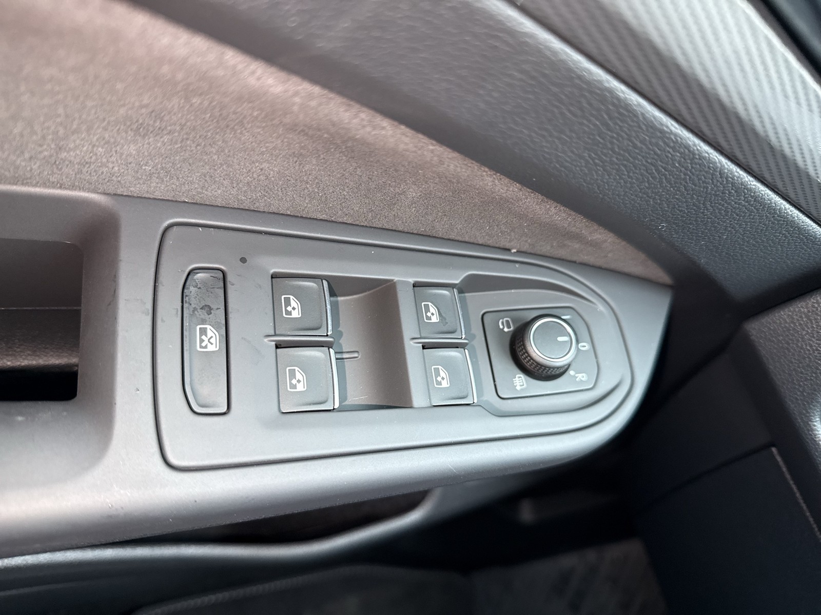 Volkswagen Golf Variant 1.5 STYLE DSG AHK eKLAPPE CAM LM18