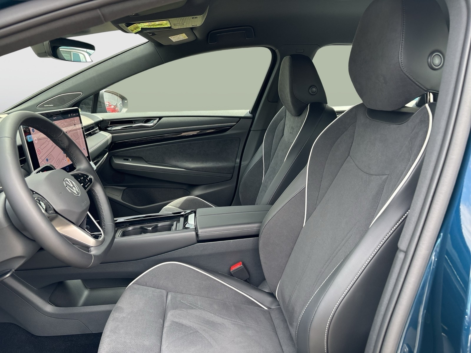 Volkswagen ID.7 PRO S WÄRMEPUMPE HARMAN KARDON AHK 360°CAM