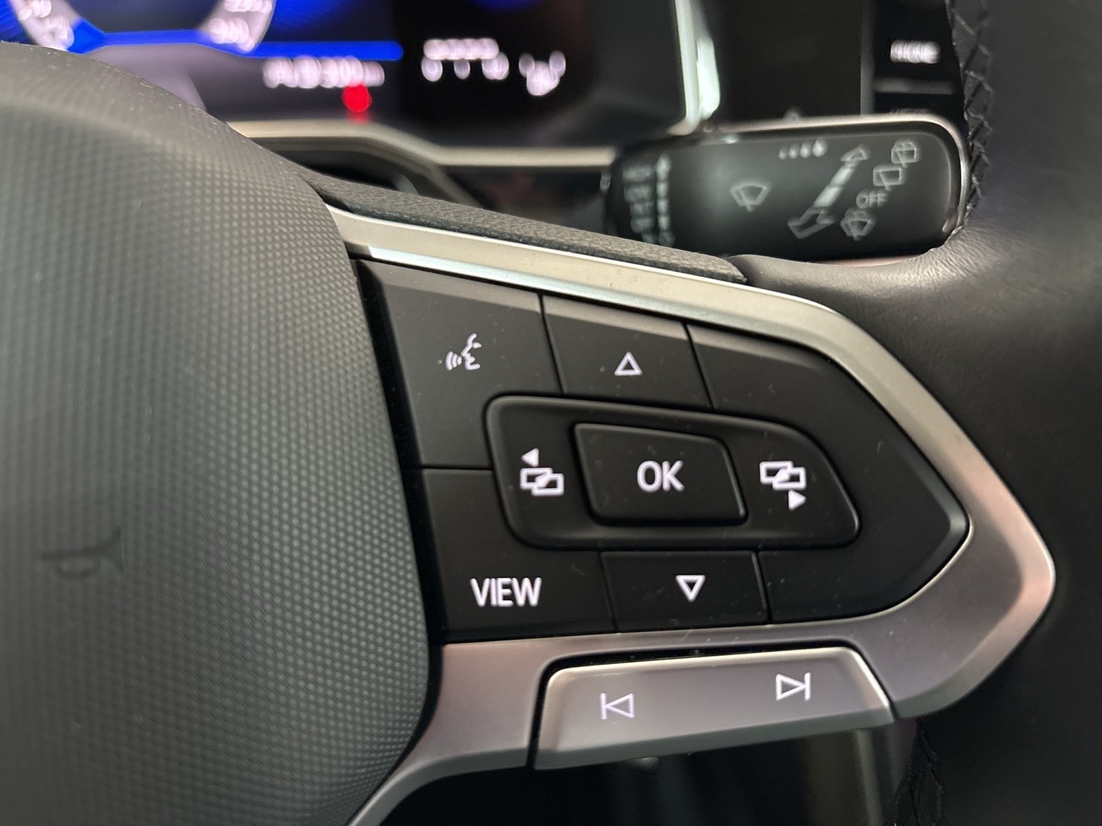 Volkswagen Polo 1.0 MOVE NAVI ALU CARPLAY SITZHEIZUNG LED