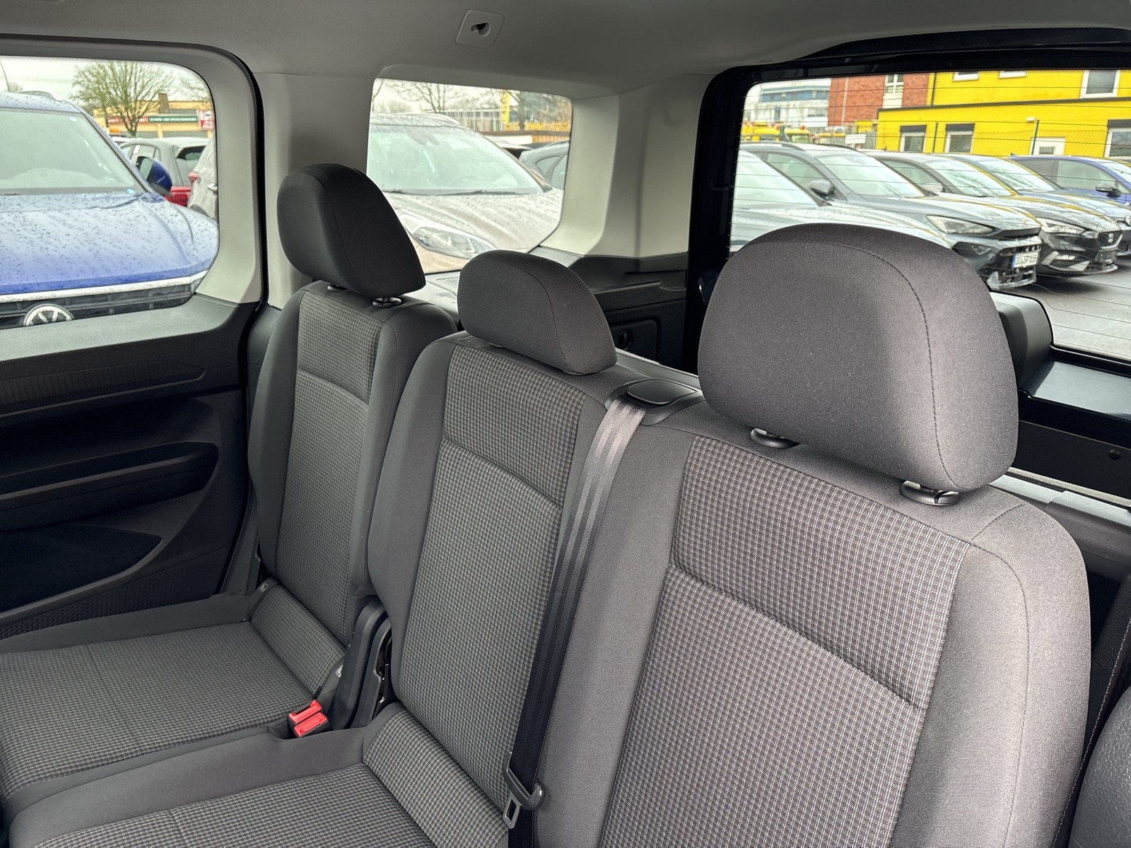 Volkswagen Caddy 2.0 Kombi ACC NAVI AHK-VORBEREITUNG SITZHZ