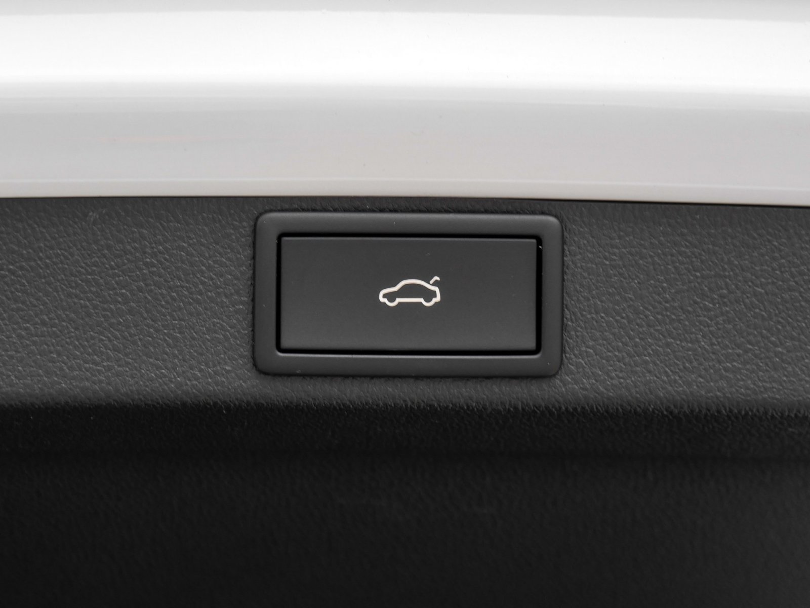 Skoda Octavia Combi 1.5 e-TEC SELECTION CAM ACC NAVI
