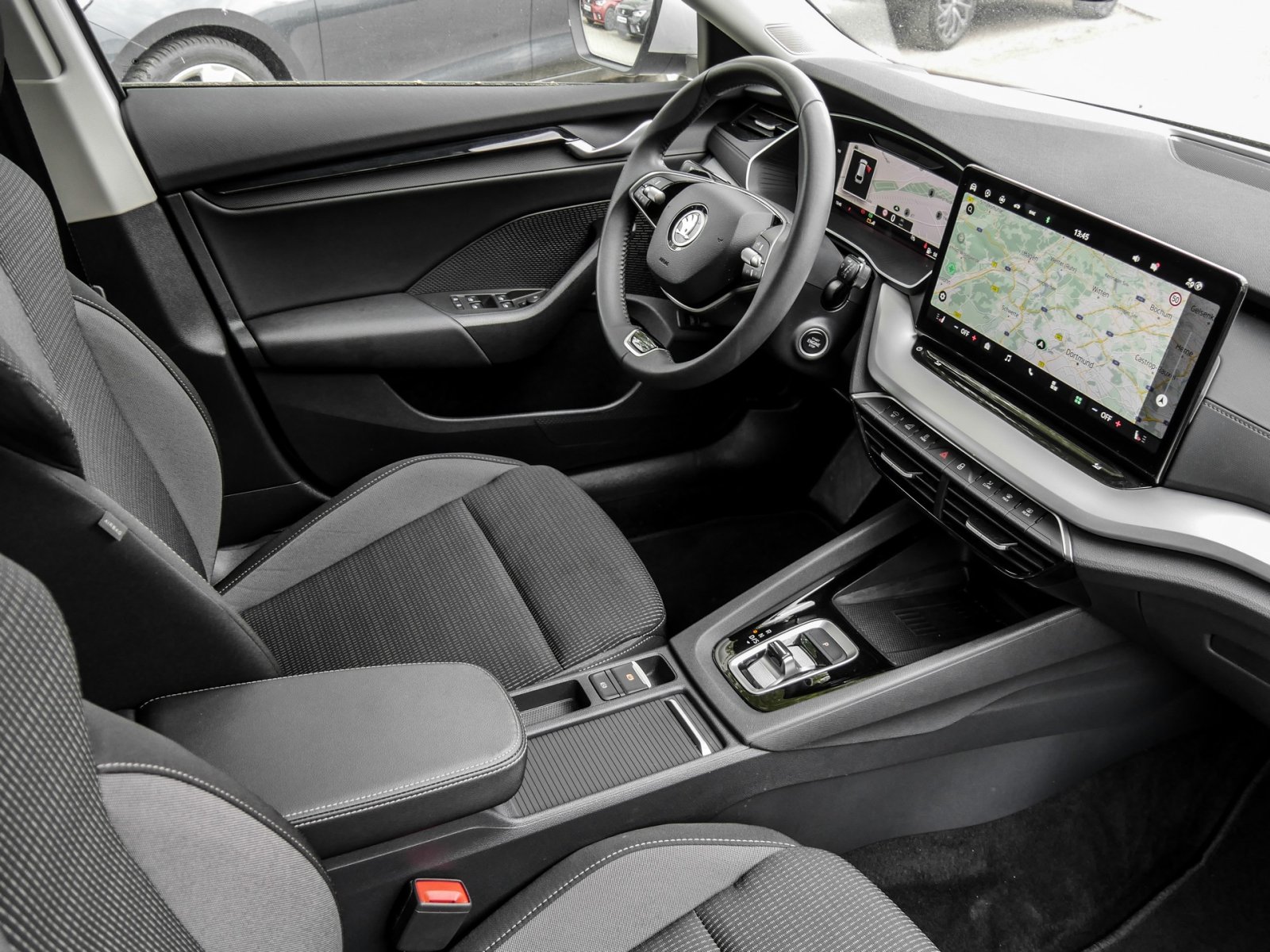 Skoda Octavia Combi 1.5 e-TEC SELECTION CAM ACC NAVI