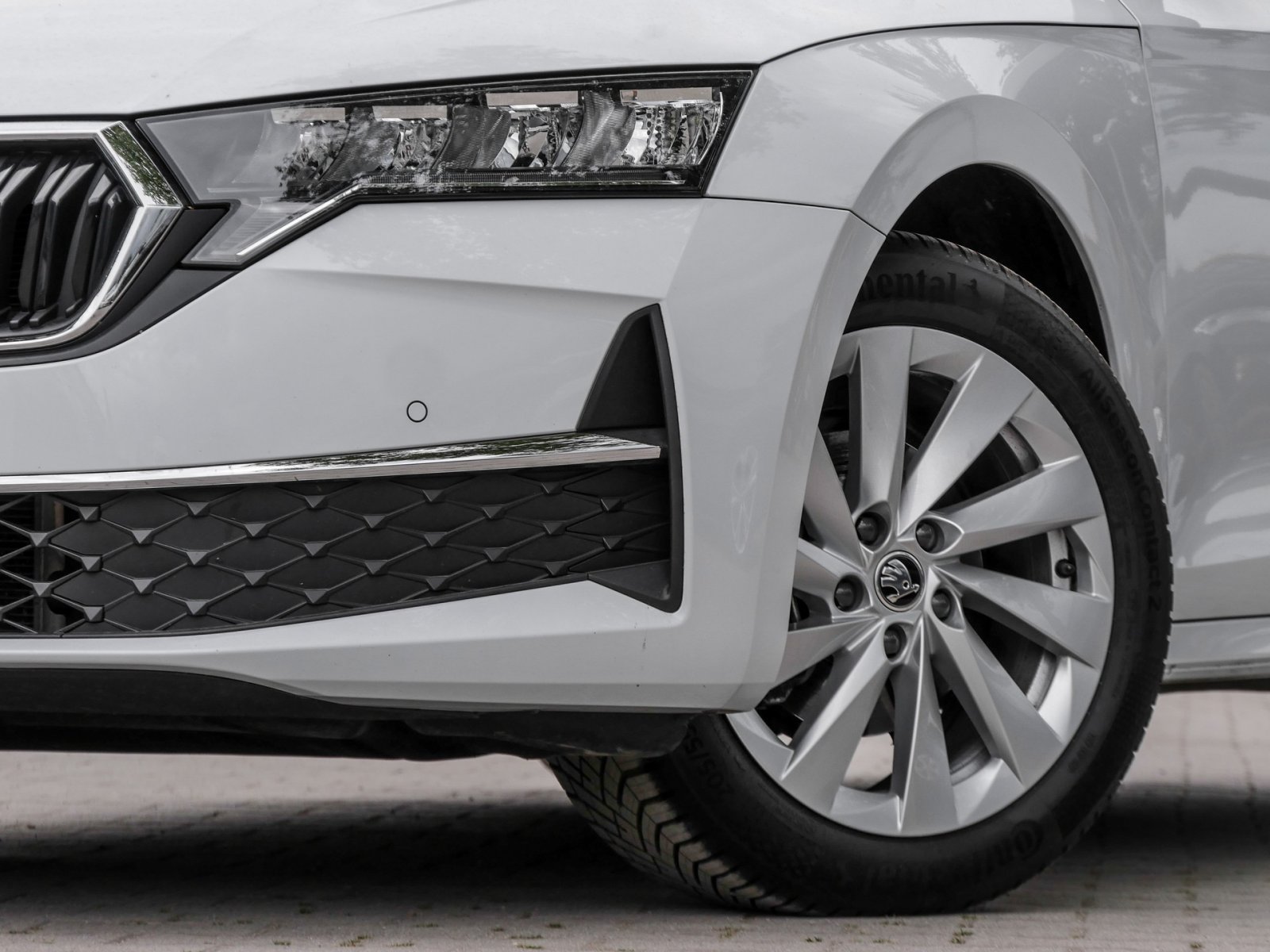 Skoda Octavia Combi 1.5 e-TEC SELECTION CAM ACC NAVI