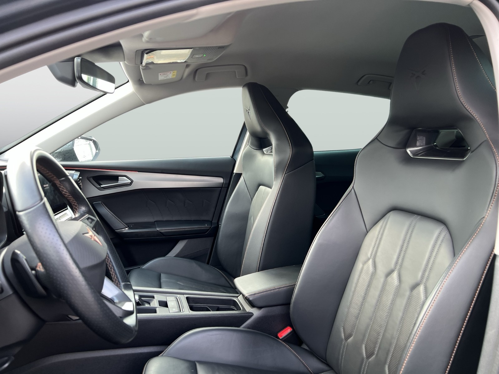 Cupra Formentor 1.4 HYBRID LEDER AHK CAM ACC E-KLAPPE