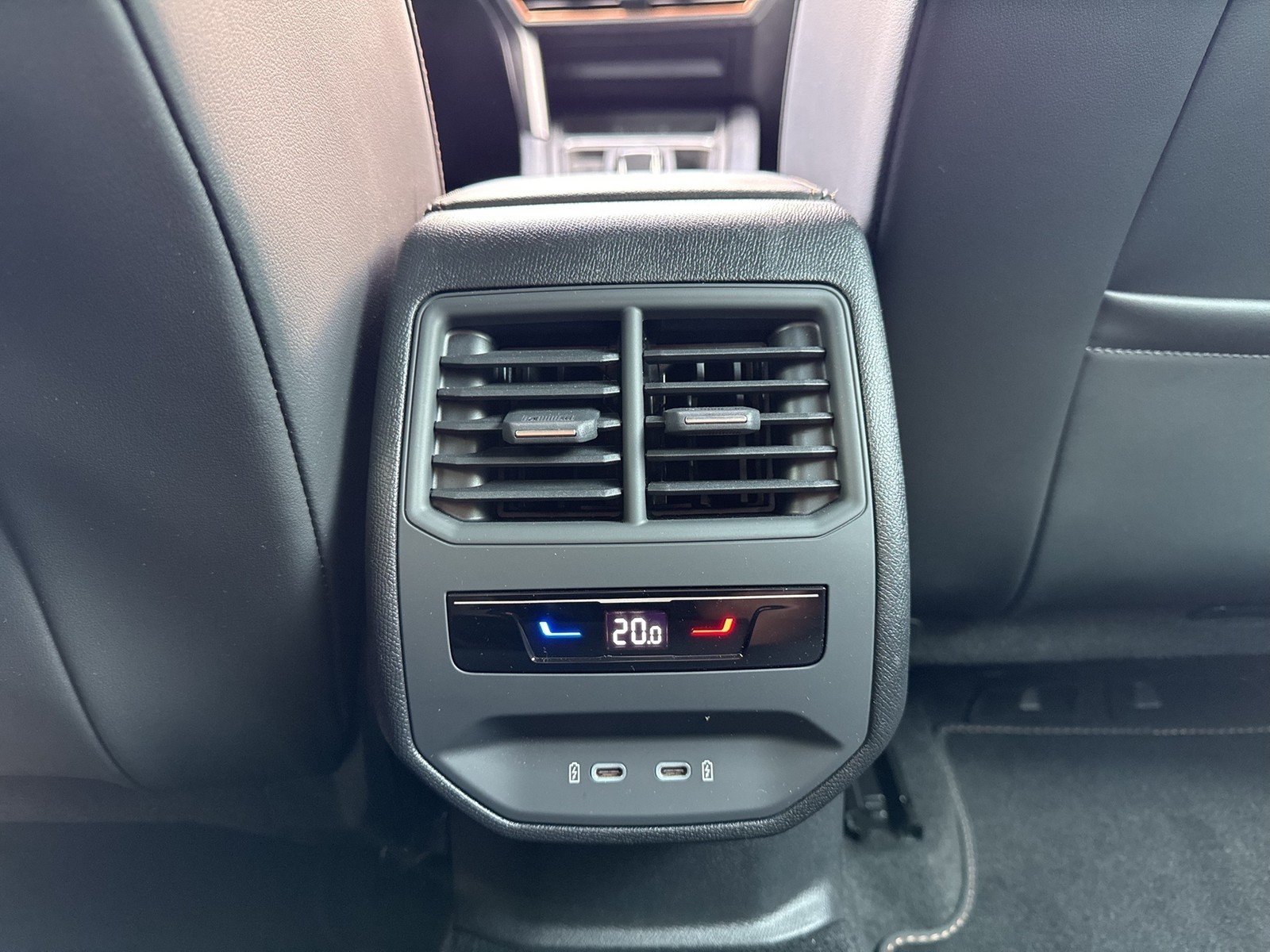 Cupra Formentor 1.4 HYBRID ACC LM18 CARPLAY SITZHEIZ.