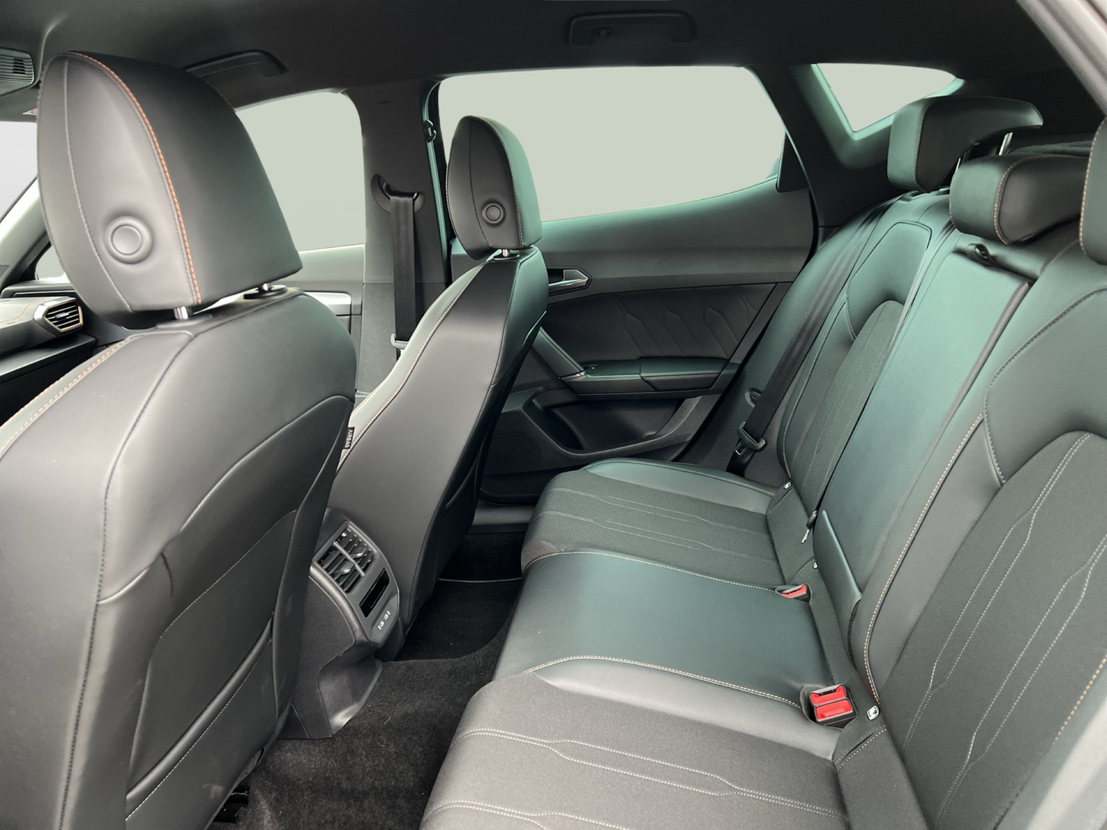 Cupra Formentor 1.4 HYBRID ACC LM18 CARPLAY SITZHEIZ.