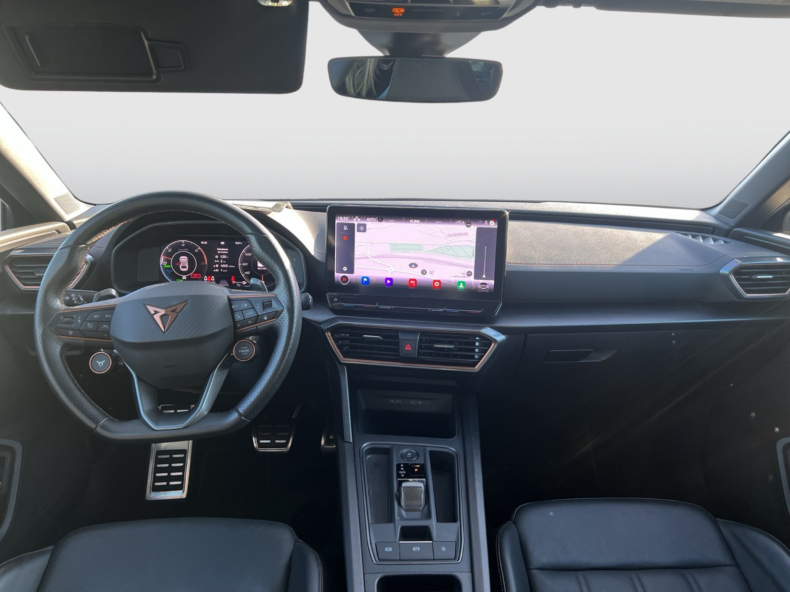 Cupra Leon ST 1.4 HYBRID VZ LEDER PANO CAM ACC LM19