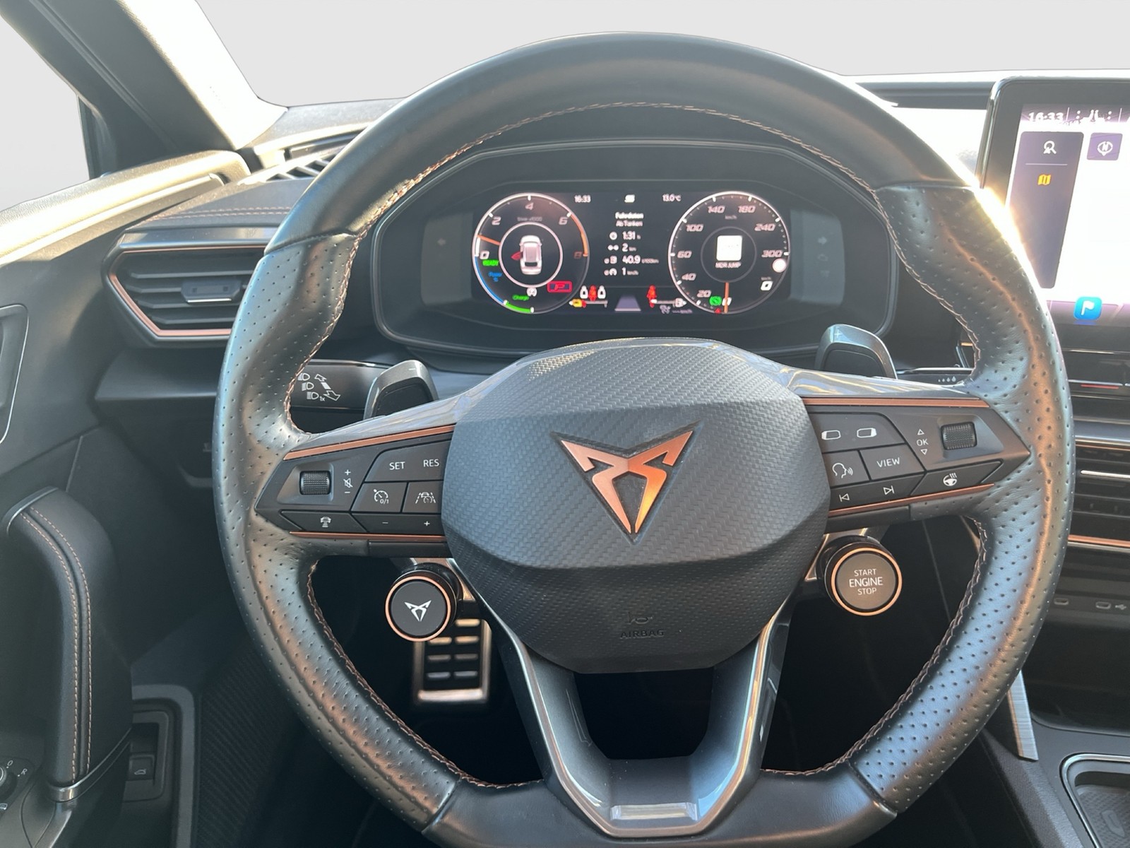 Cupra Leon ST 1.4 HYBRID VZ LEDER PANO CAM ACC LM19