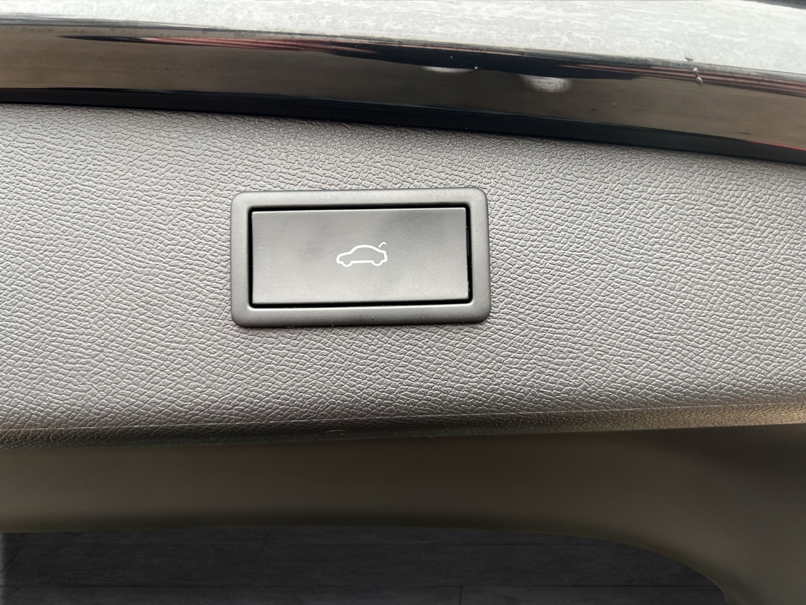 Cupra Leon ST 2.0 VZ 4X4 BEATS CAM ACC LM19 E-KLAPPE