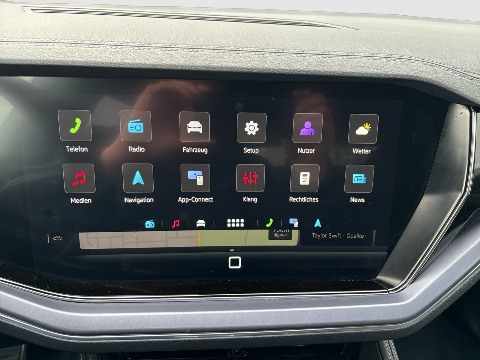 Volkswagen Touareg V6 R-LINE AHK CAM ACC HEAD-UP HD-MATRIX