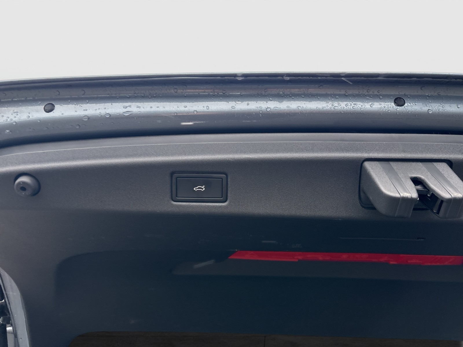 Volkswagen ID.7 Tourer PRO WÄRMEPUMPE AHK 360°CAM ACC LM20