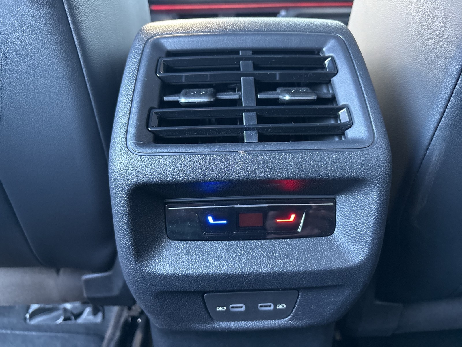 Volkswagen Tiguan 2.0 GOAL 4X4 360CAM ACC EKLAPPE LED+ NAVI