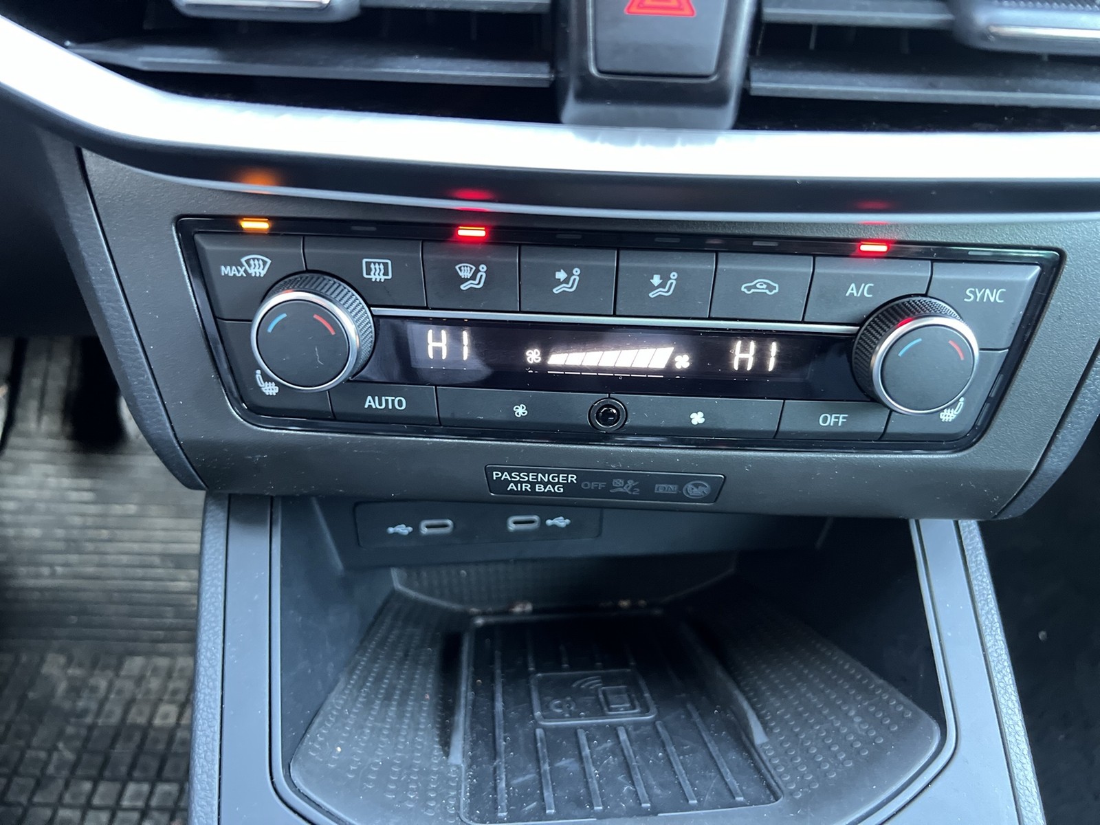 Seat Ibiza 1.0 STYLE CAM ACC NAVI CARPLAY ALU SITZHZ.