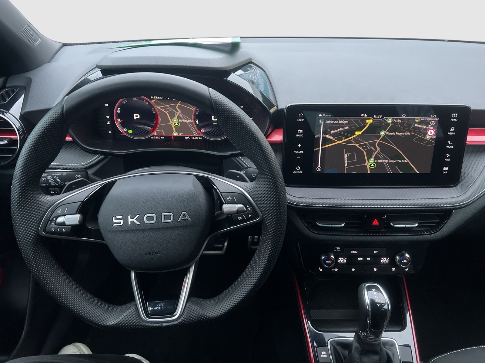 Skoda Fabia 1.5 MONTE CARLO CAM NAVI CARPLAY SITZHEIZ.