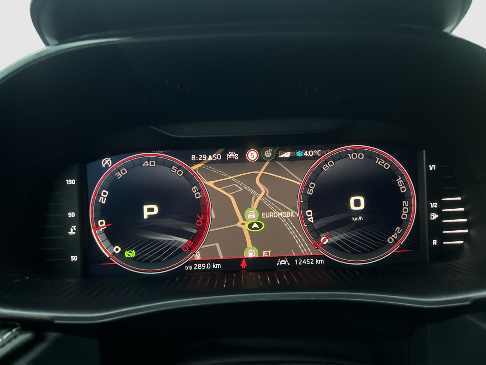 Skoda Fabia 1.5 MONTE CARLO CAM NAVI CARPLAY SITZHEIZ.