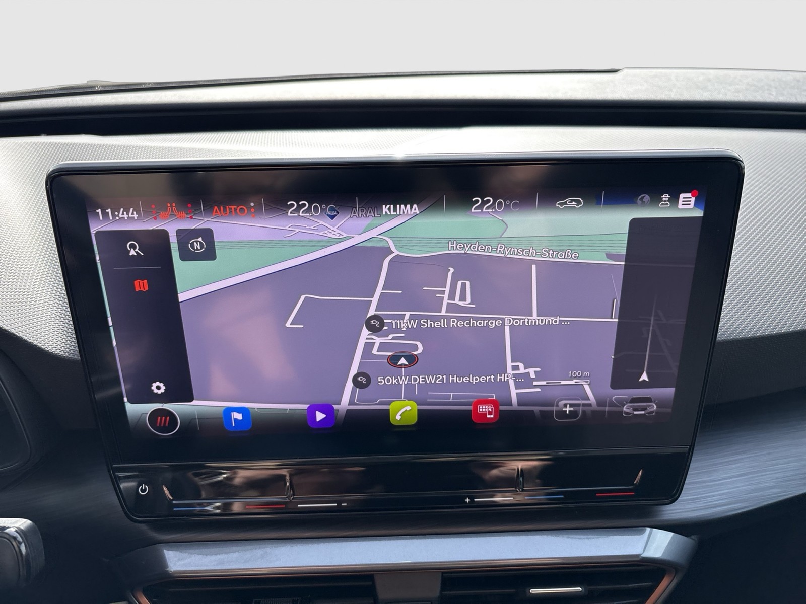 Cupra Leon ST 1.4 HYBRID VZ AHK CAM ACC LM19 NAVI