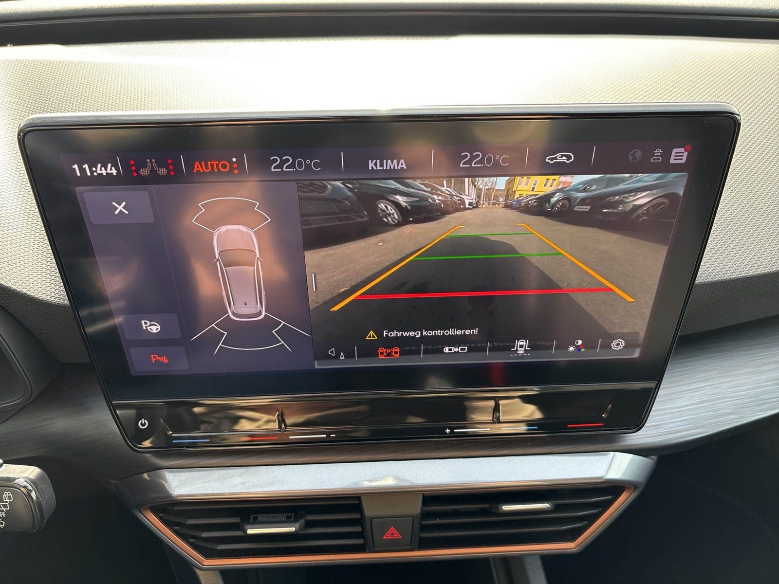 Cupra Leon ST 1.4 HYBRID VZ AHK CAM ACC LM19 NAVI