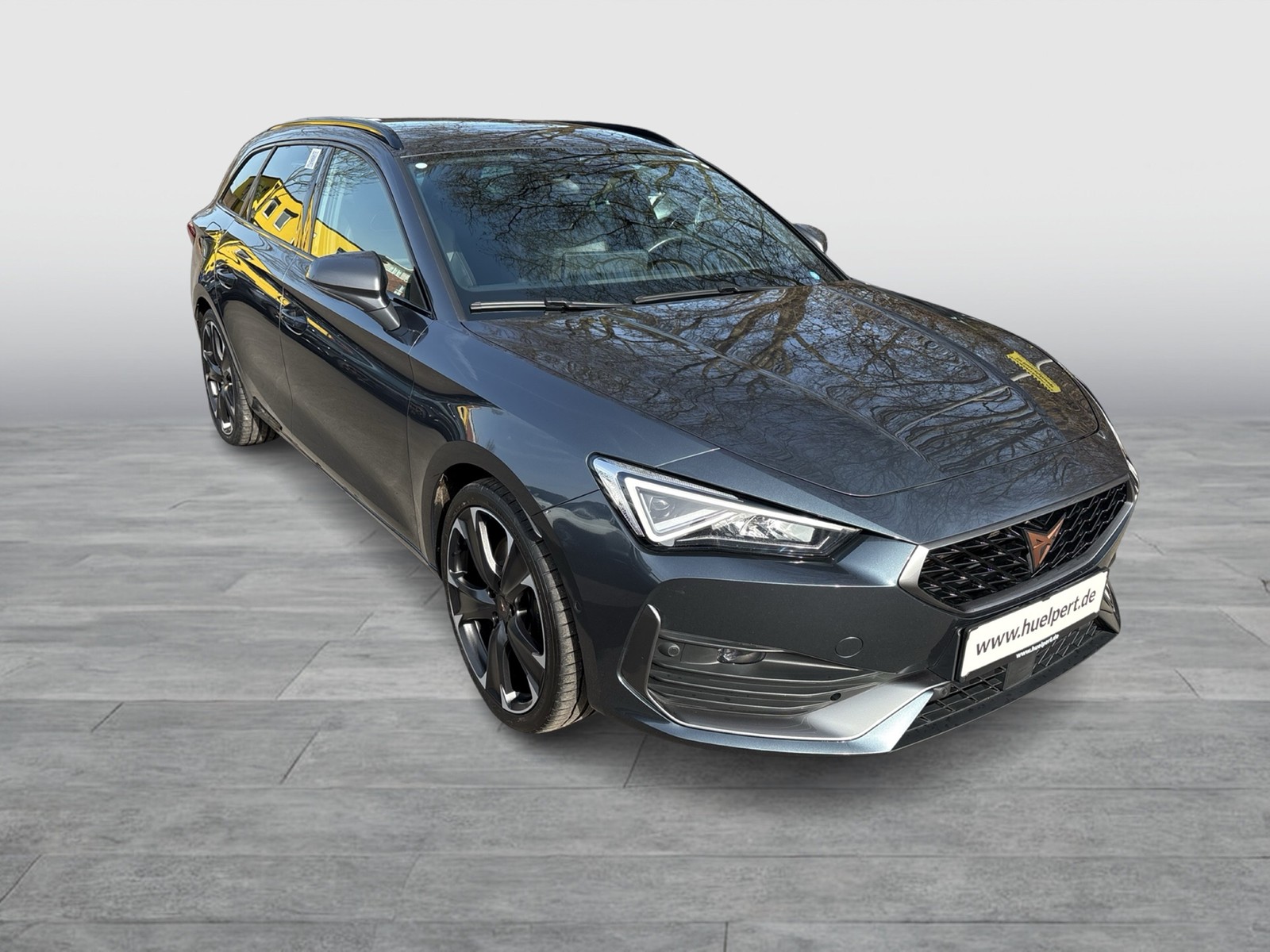 Cupra Leon ST 1.4 HYBRID VZ AHK CAM ACC LM19 NAVI