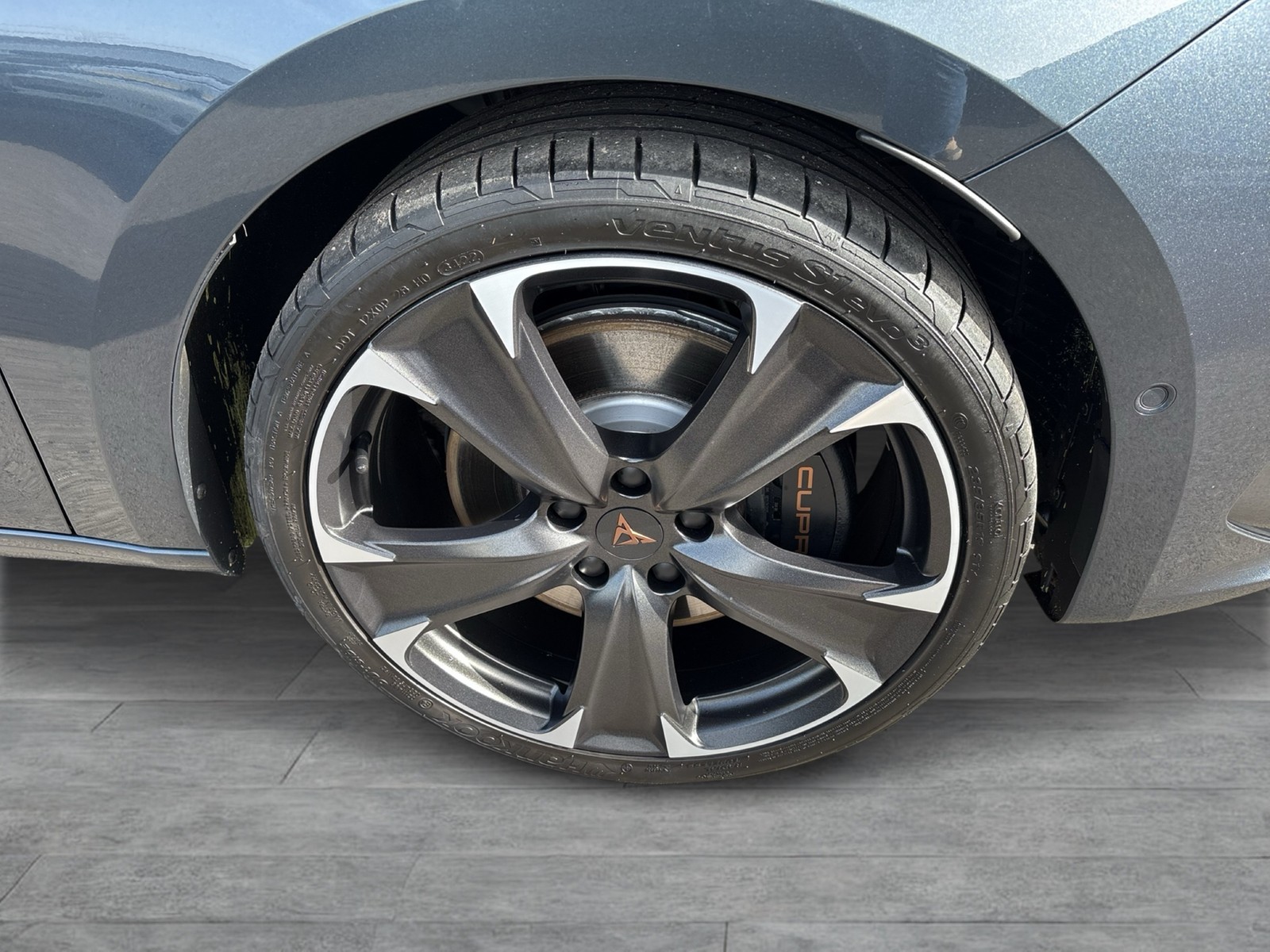 Cupra Leon ST 1.4 HYBRID VZ AHK CAM ACC LM19 NAVI