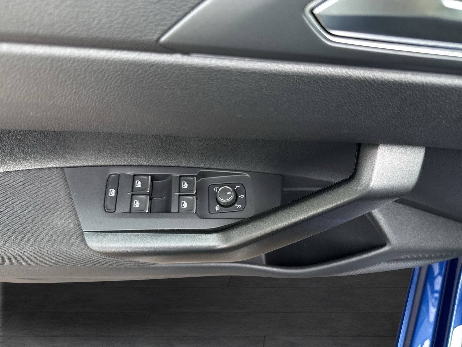 Volkswagen Taigo 1.5 R-LINE BEATS ACC IQ.DRIVE MATRIX NAVI