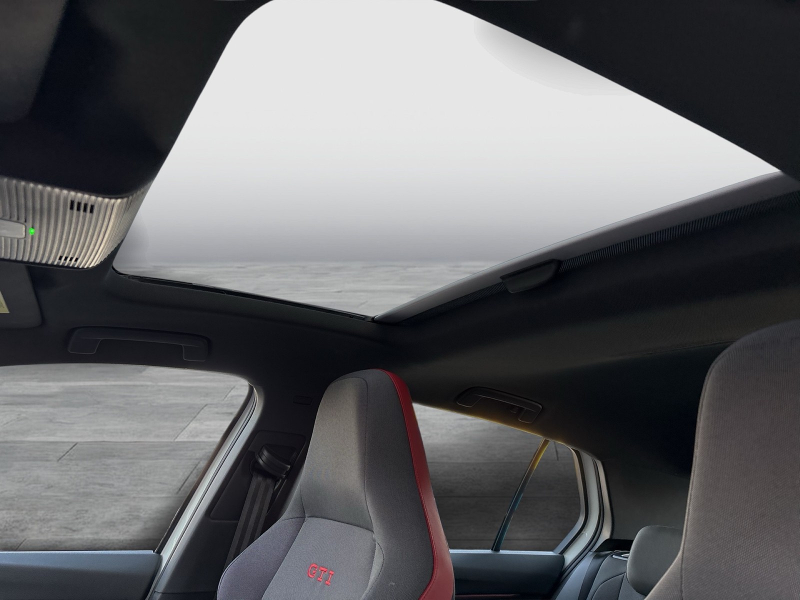 Volkswagen Golf VIII 2.0 GTI PANO NAVI LED+ LM17 CARPLAY