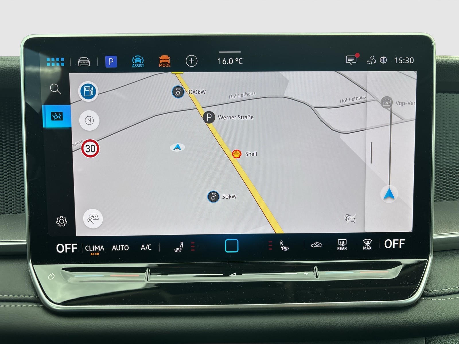 Volkswagen Tayron 1.5 eTSI LIFE 7SITZE AHK 360CAM LM18 NAVI