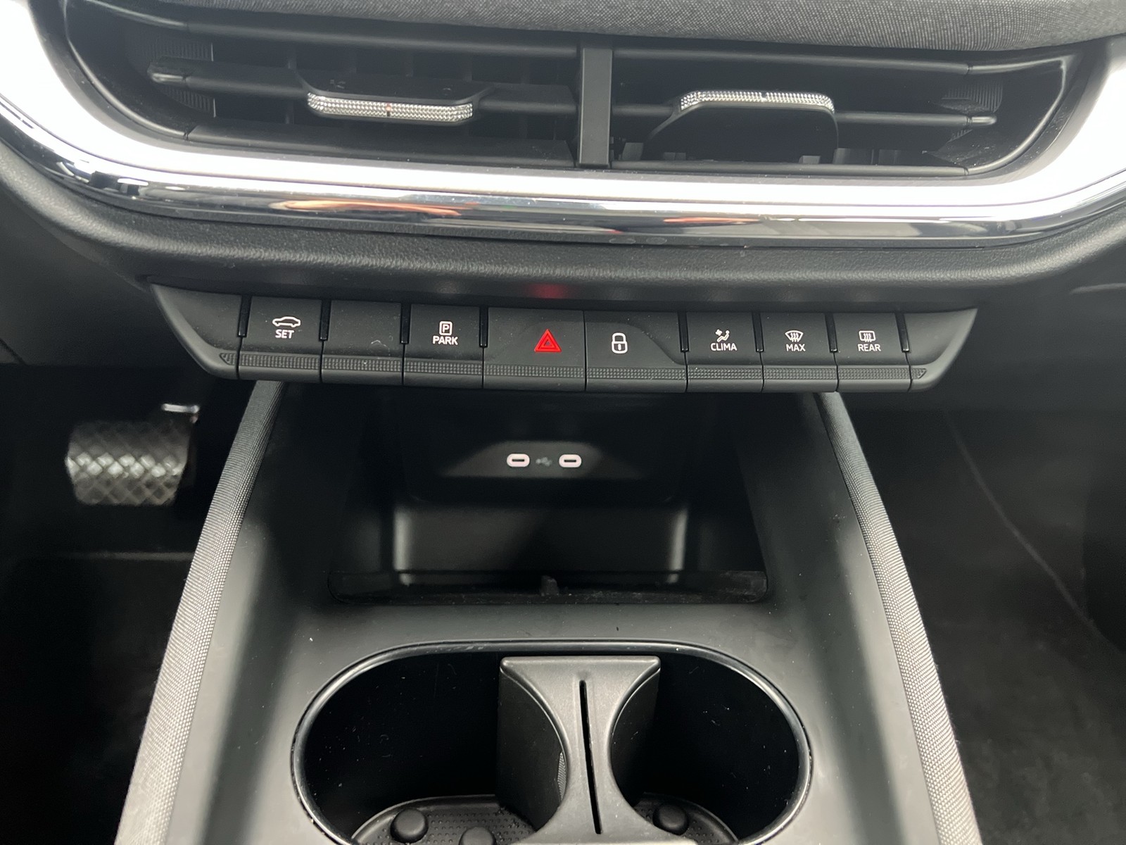 Skoda Enyaq 50 LOFT CAM LM19 NAVI LED KEYLESS-GO