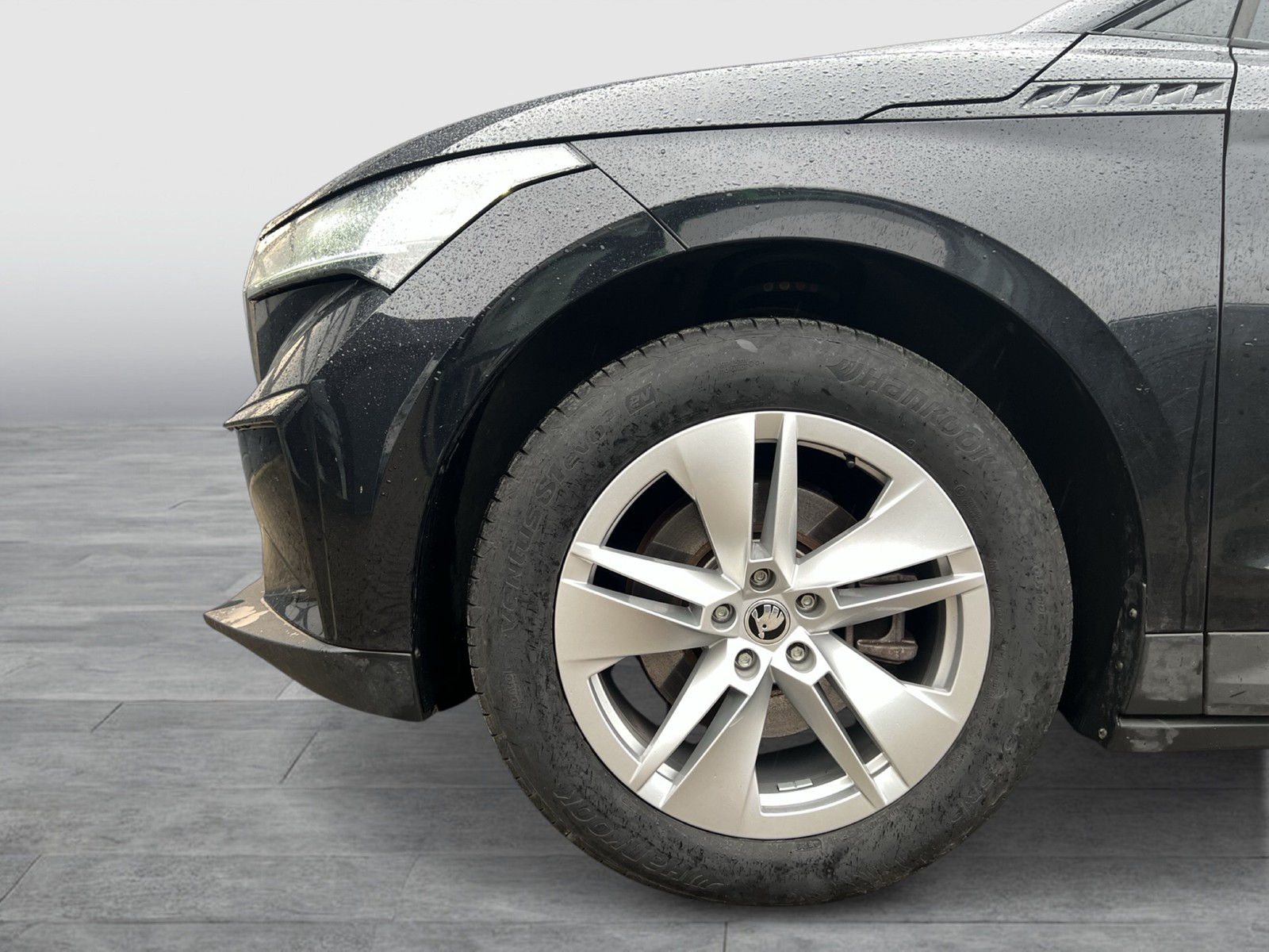 Skoda Enyaq 50 LOFT CAM LM19 NAVI LED KEYLESS-GO