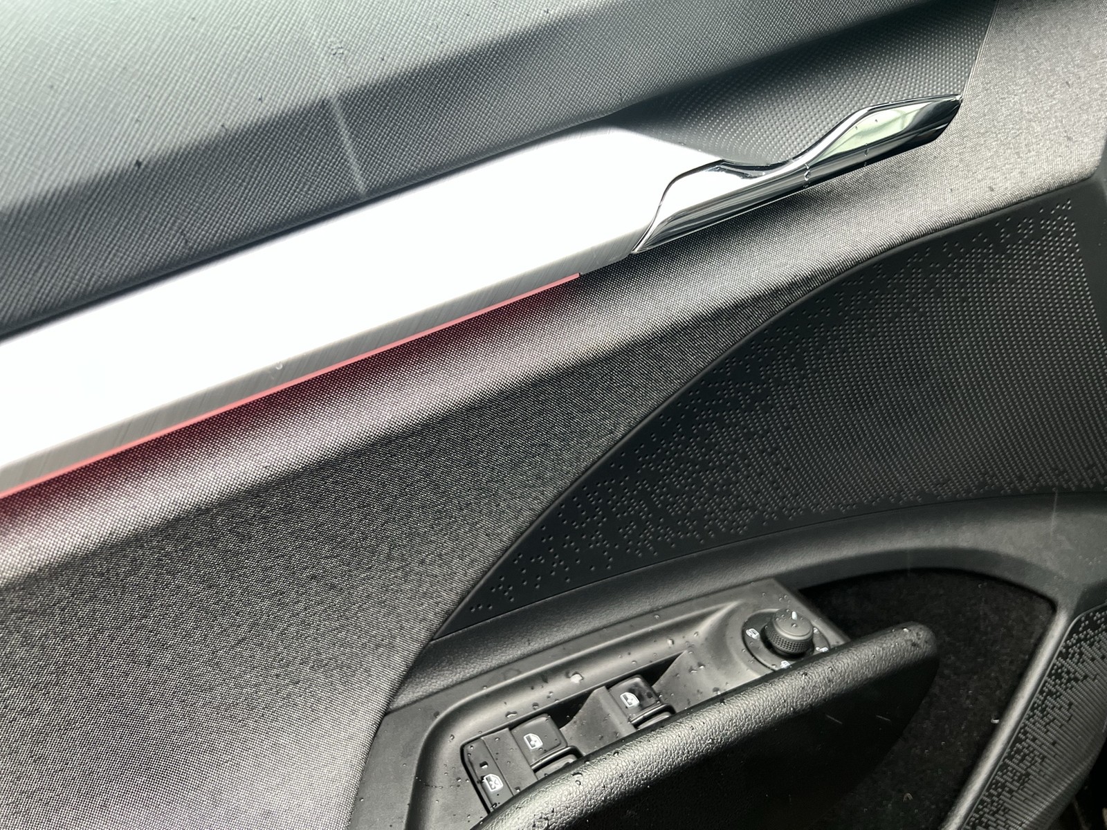 Skoda Enyaq 50 LOFT CAM LM19 NAVI LED KEYLESS-GO