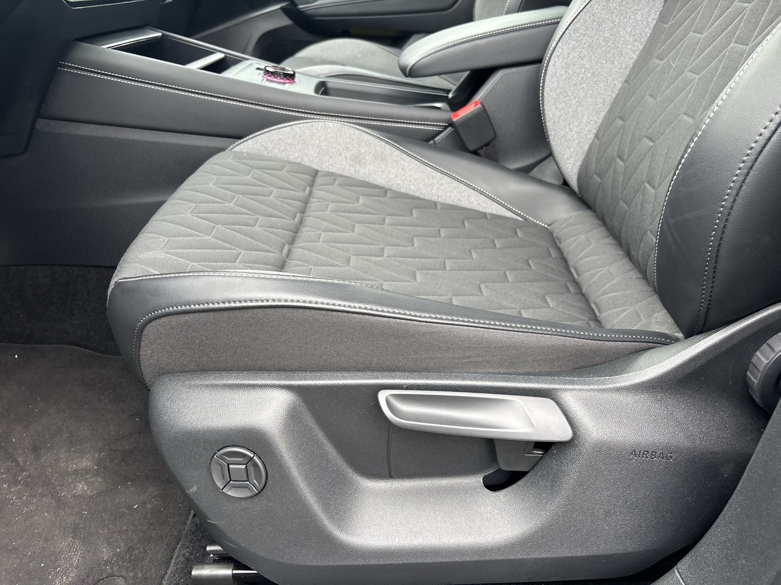 Volkswagen Tiguan 2.0 GOAL 4X4 360CAM ACC EKLAPPE LED+ NAVI