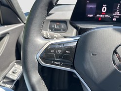 Volkswagen ID.3 Pro Performance WÄRMEPUMPE PANO CAM LM19