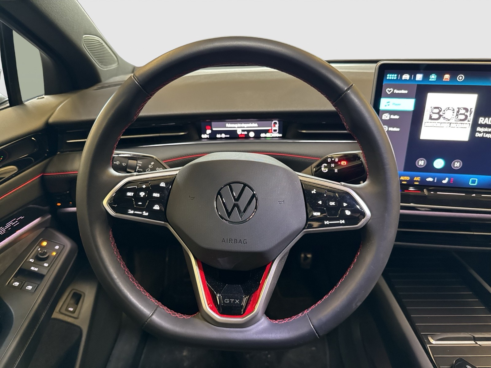 Volkswagen ID.7 GTX 4X4 WÄRMEPUMPE AHK 360°CAM LM21 HEAD-UP