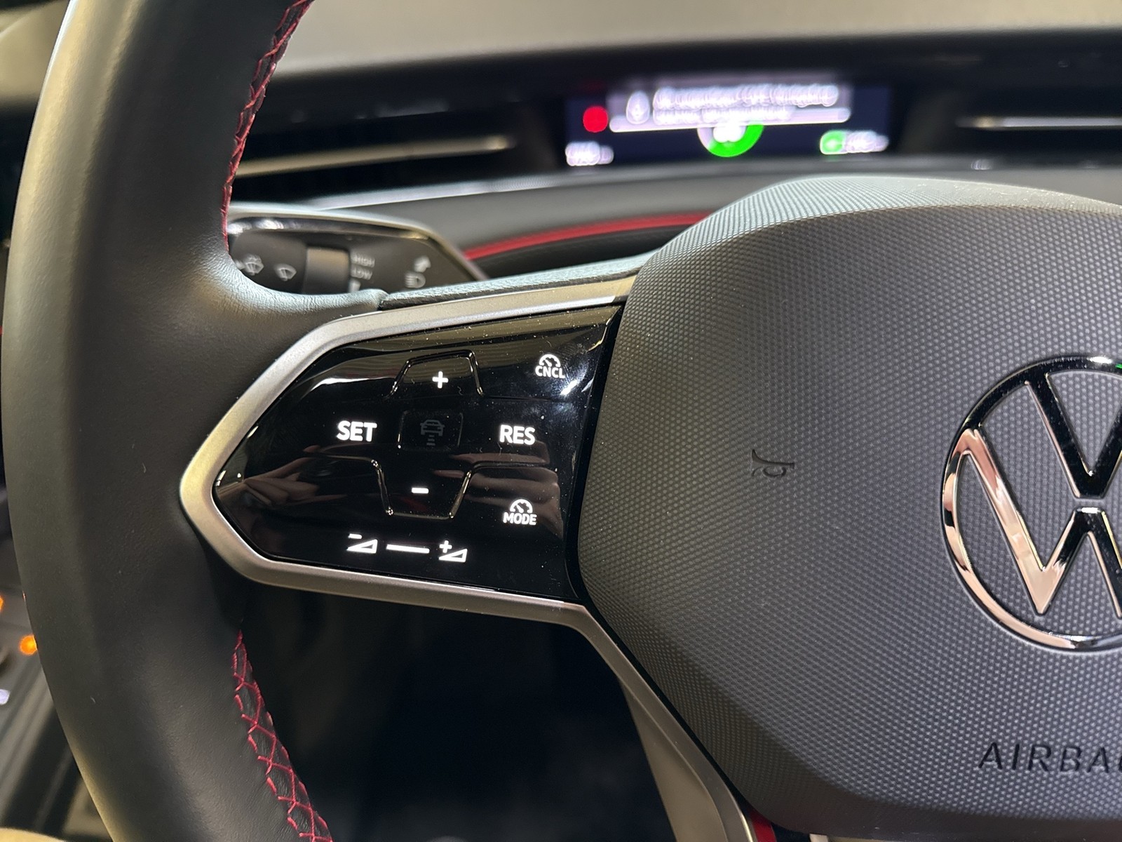 Volkswagen ID.7 GTX 4X4 WÄRMEPUMPE AHK 360°CAM LM21 HEAD-UP