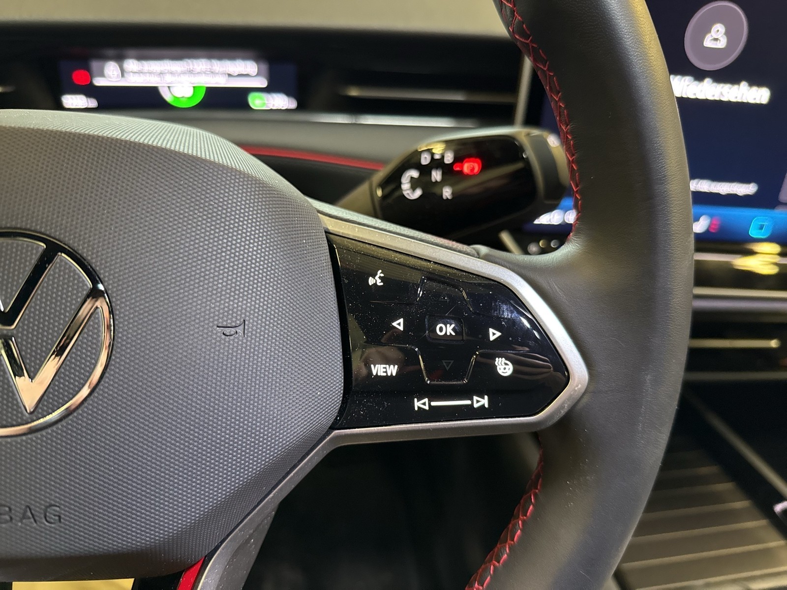 Volkswagen ID.7 GTX 4X4 WÄRMEPUMPE AHK 360°CAM LM21 HEAD-UP