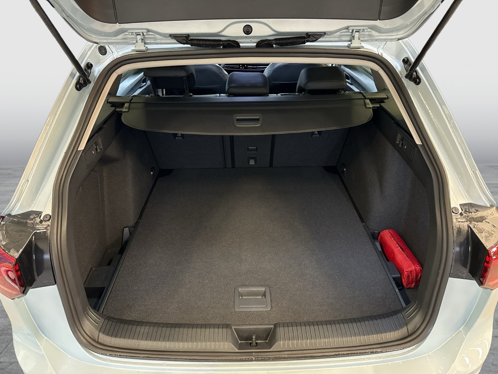 Volkswagen Golf Variant VIII 1.5 GOAL FACELIFT ACC CARPLAY