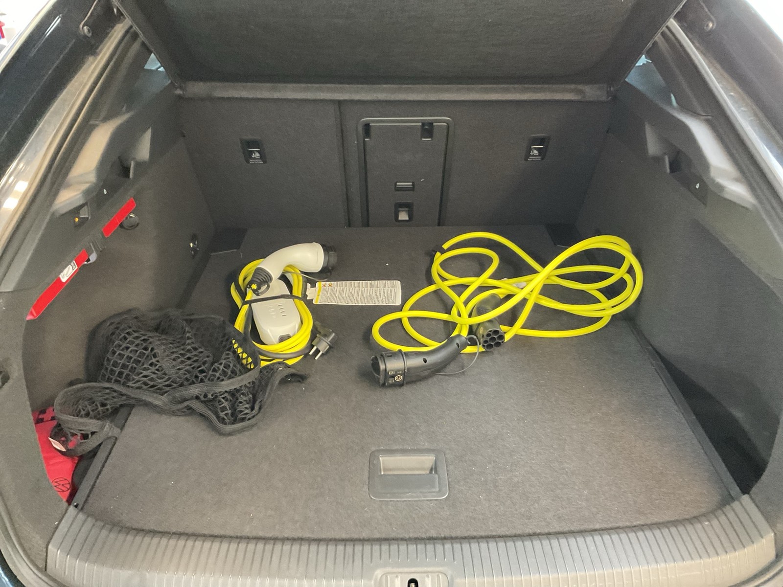 Volkswagen ID.7 GTX 4X4 WÄRMEPUMPE AHK 360°CAM LM20 HEAD-UP